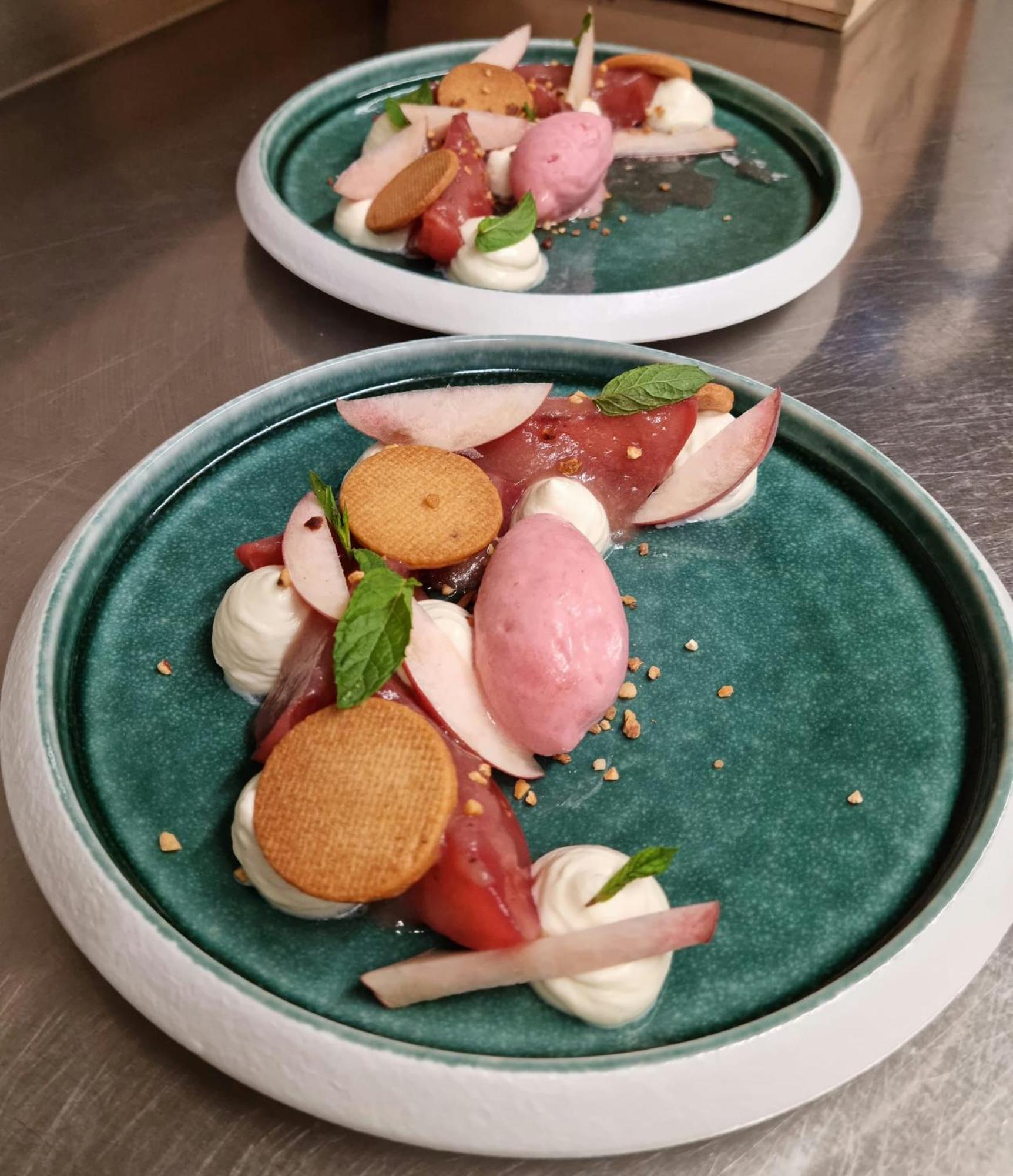 Logis Hotel Schaeffer- Restaurant Le Saint Georges Serrières-en-Chautagne エクステリア 写真