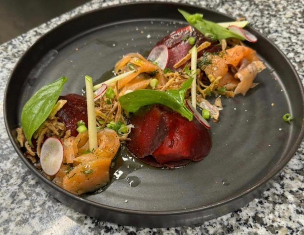 Logis Hotel Schaeffer- Restaurant Le Saint Georges Serrières-en-Chautagne エクステリア 写真