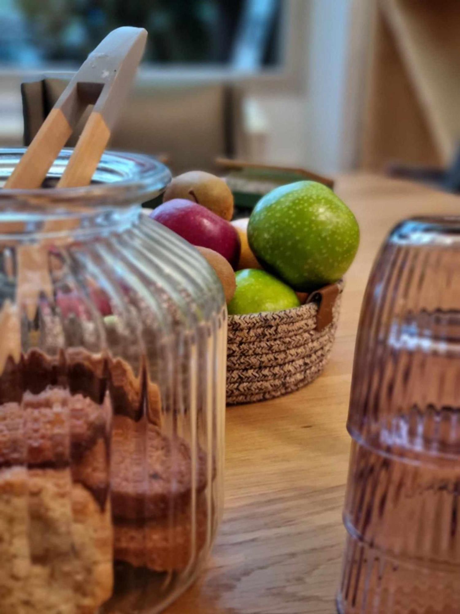 Logis Hotel Schaeffer- Restaurant Le Saint Georges Serrières-en-Chautagne エクステリア 写真