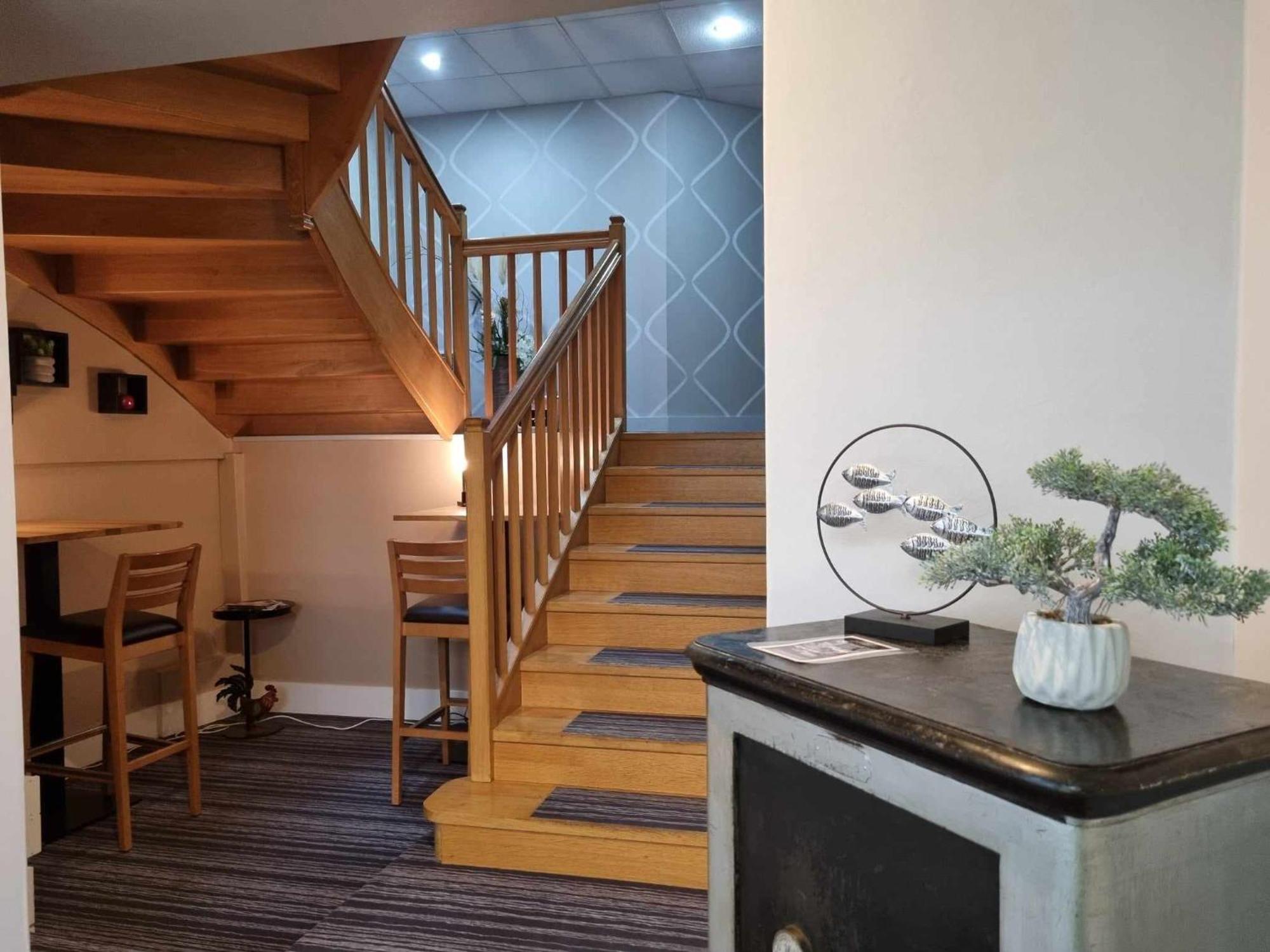 Logis Hotel Schaeffer- Restaurant Le Saint Georges Serrières-en-Chautagne エクステリア 写真