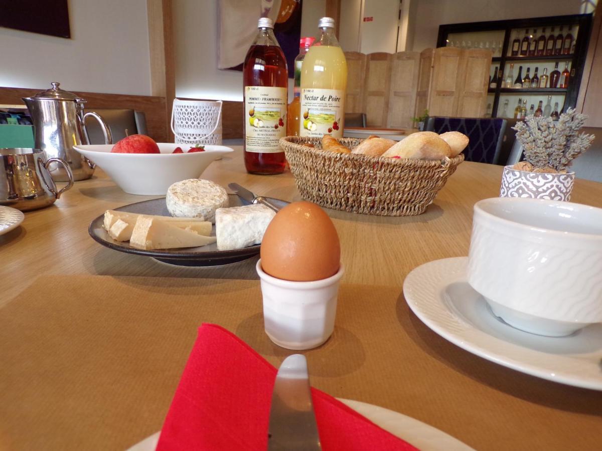 Logis Hotel Schaeffer- Restaurant Le Saint Georges Serrières-en-Chautagne エクステリア 写真